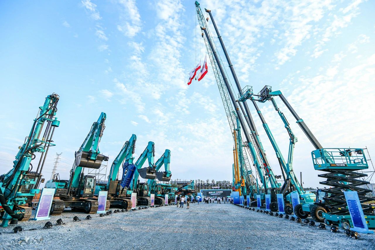 四大成套装备携手登。。。。。。×8头号玩家智能立异效果展示会交出“亮眼答卷”