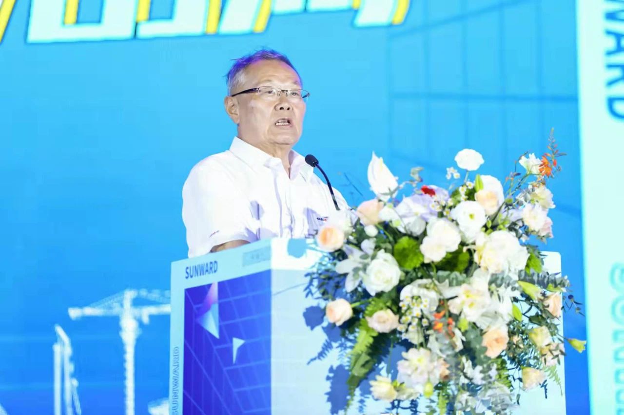 四大成套装备携手登。。。。。。×8头号玩家智能立异效果展示会交出“亮眼答卷”