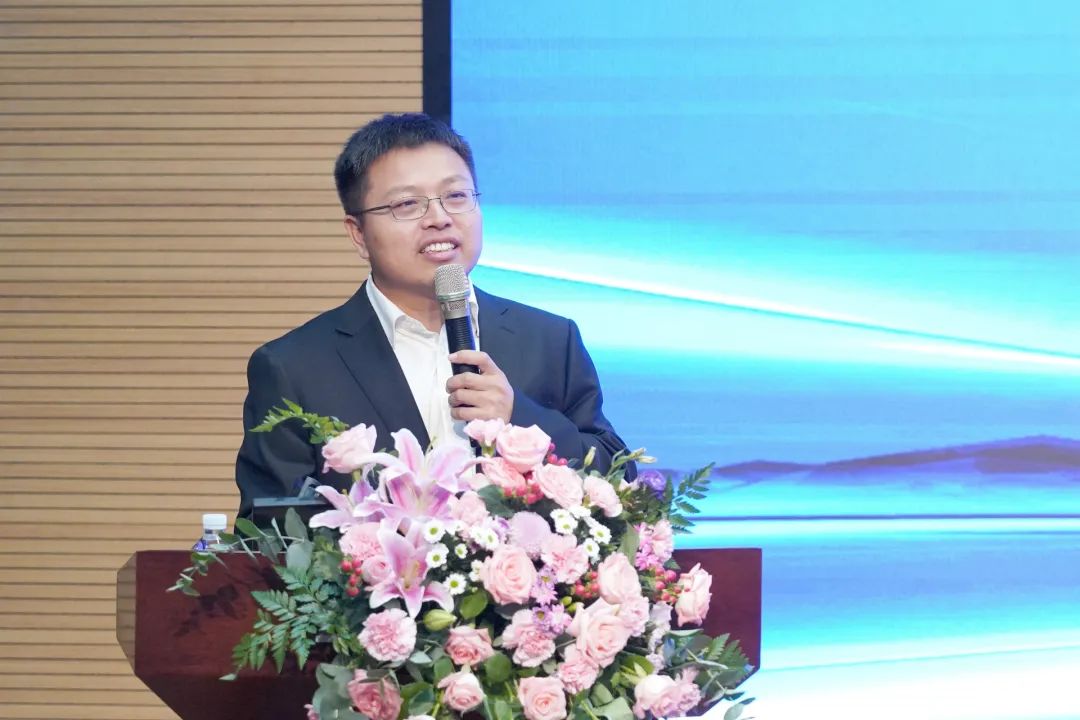 湖南省矿业协会第二届一次会员代表大会暨第二届一次理事会在龙8头号玩家智能顺遂召开