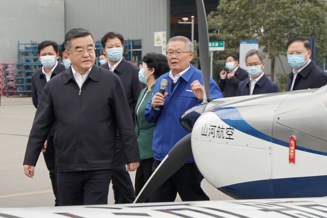 湖南省委书记张庆伟调研龙8头号玩家智能