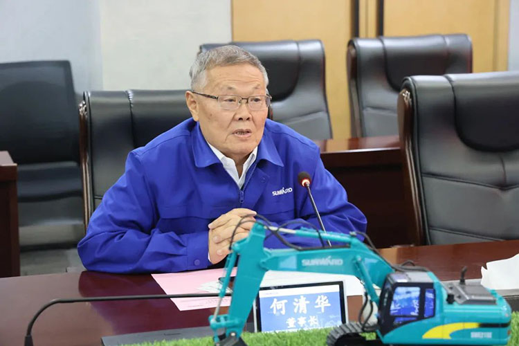 中国上市公司协会党委委员、副秘书长刘翠兰一行调研龙8头号玩家智能