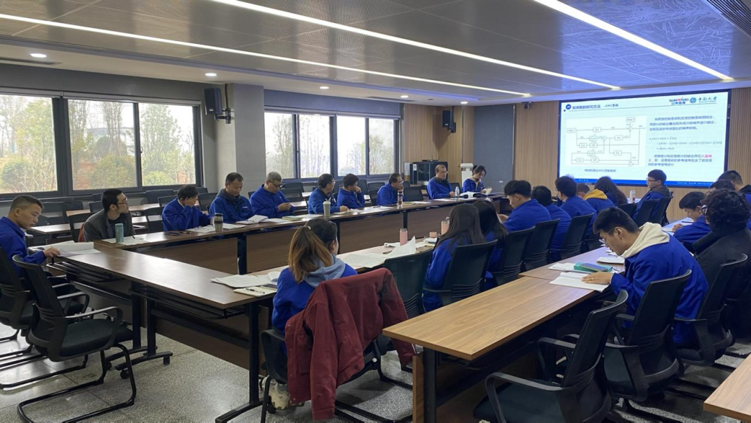 产学研一体化结硕果！龙8头号玩家智能2020级研究生开题答辩聚会顺遂召开