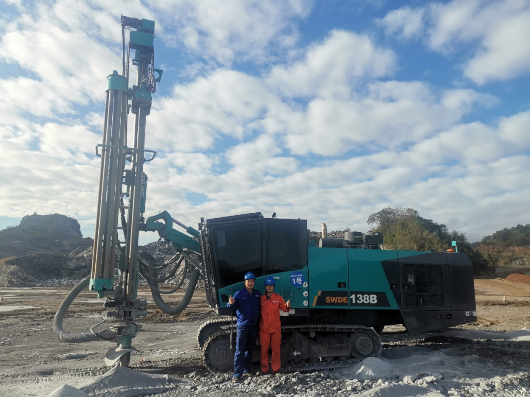 追加订单！龙8头号玩家智能一体化潜孔钻机助力海南华润水泥获好评