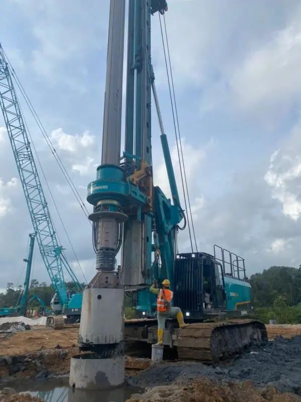 春节我在岗！为这些坚守外洋项目一线的龙8头号玩家人点赞