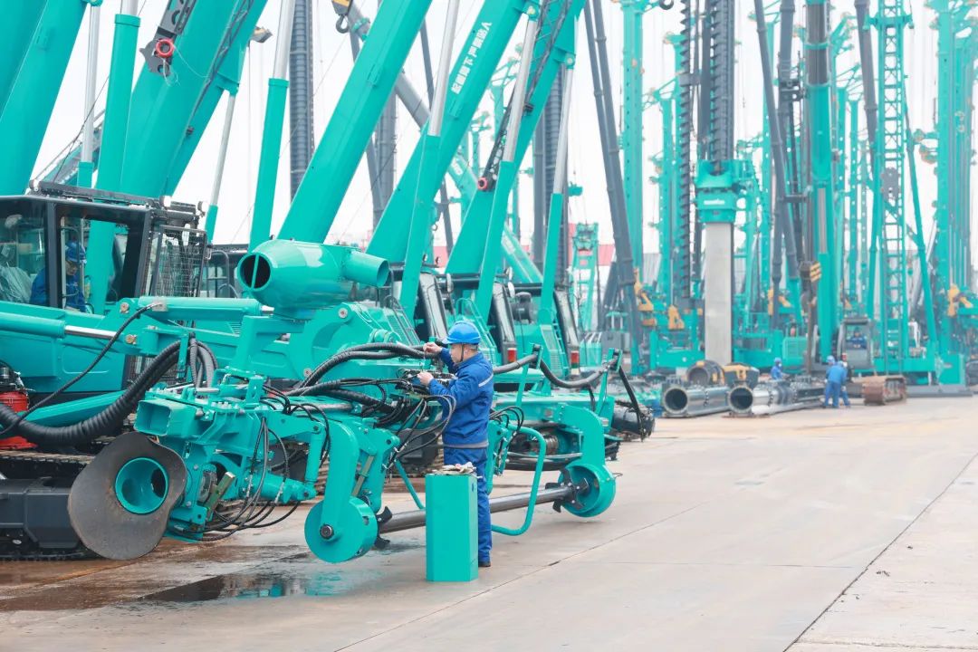 向着冲耀眼标全力以赴！龙8头号玩家智能正式开工