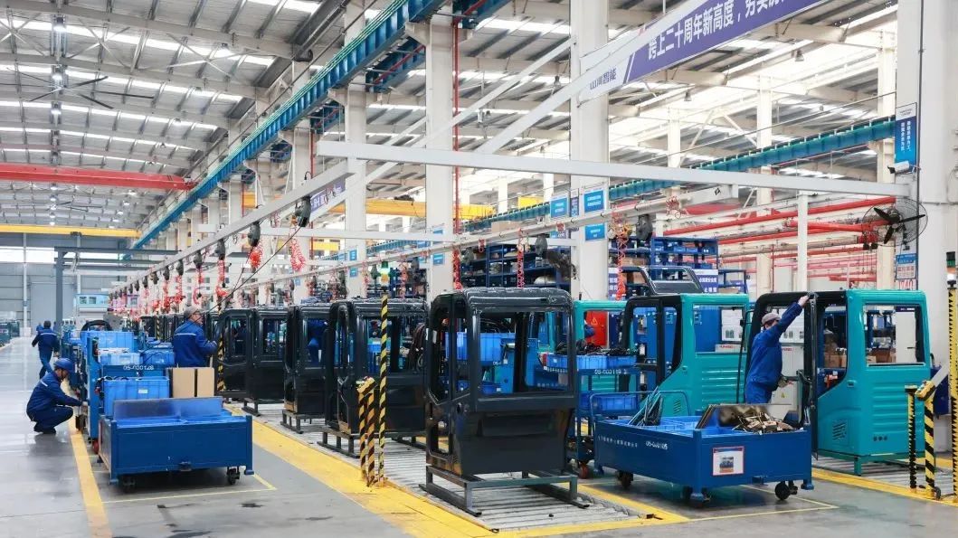 向着冲耀眼标全力以赴！龙8头号玩家智能正式开工