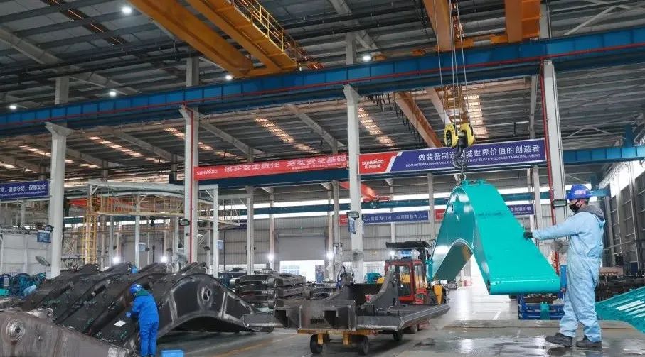 向着冲耀眼标全力以赴！龙8头号玩家智能正式开工