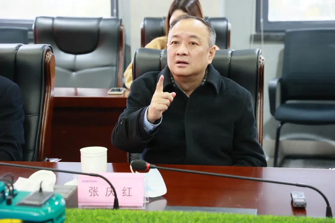 张庆红调研龙8头号玩家智能