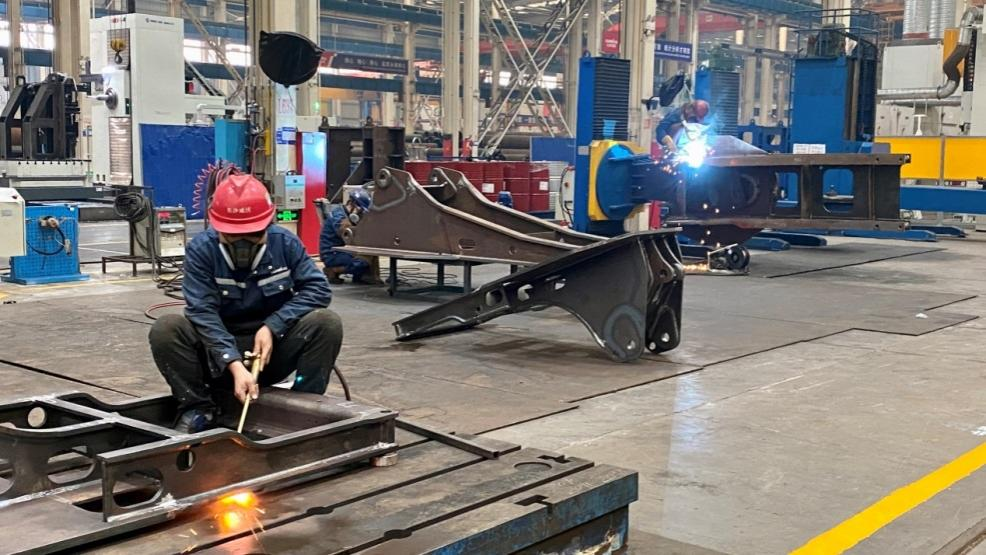 铆足“虎”劲加油干！龙8头号玩家智能掀起复工复产热潮