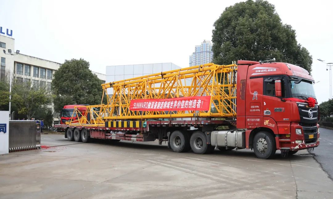 “虎”力全开！龙8头号玩家江麓开门红发货仪式盛大举行