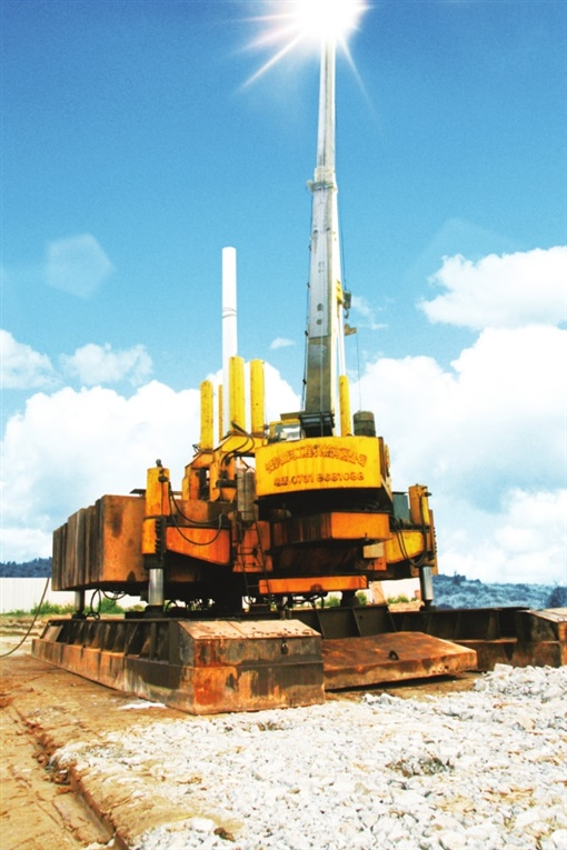 湖南日报：龙8头号玩家智能致力解决地下工程施工“疑难杂症” 成为地下工程装备领军者