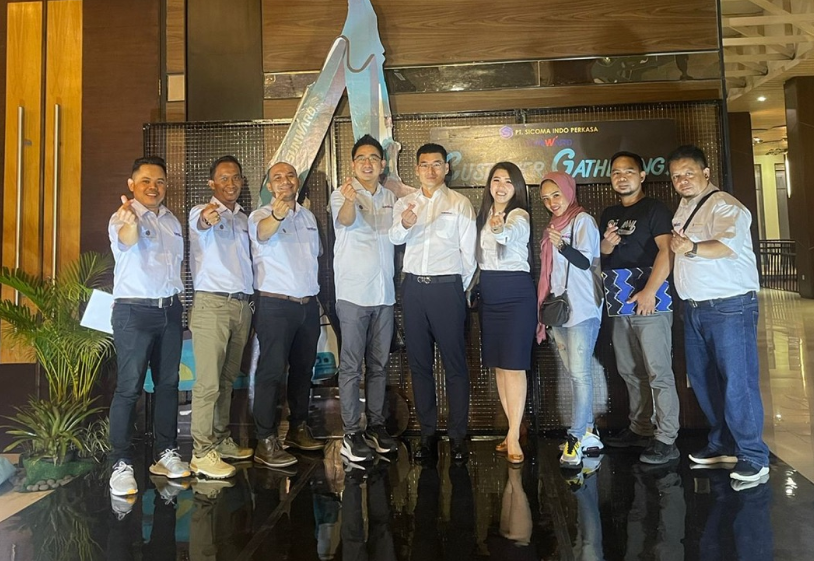 龙8头号玩家匠心 | 携手闯天下，，，，，龙8头号玩家人的印尼“疫”线故事