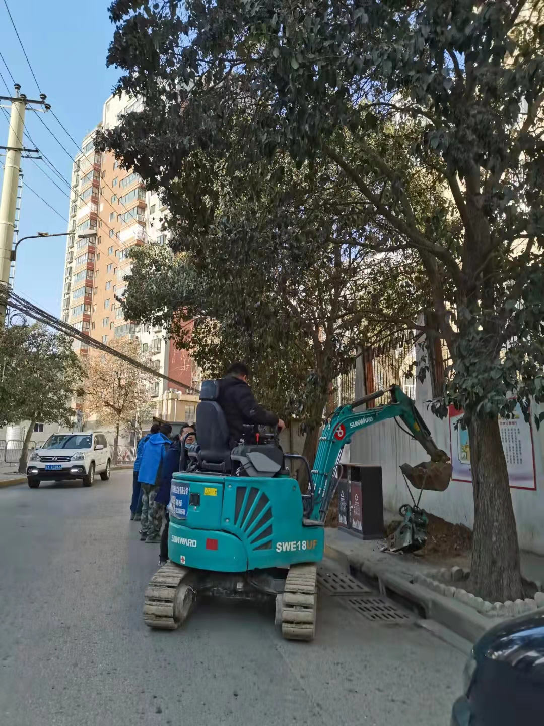 好效劳、好装备！龙8头号玩家智能挖掘机再获客户追加订单