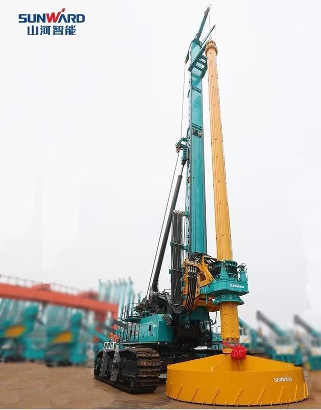 立异、智能、绿色！龙8头号玩家智能再登工程机械TOP50荣耀榜