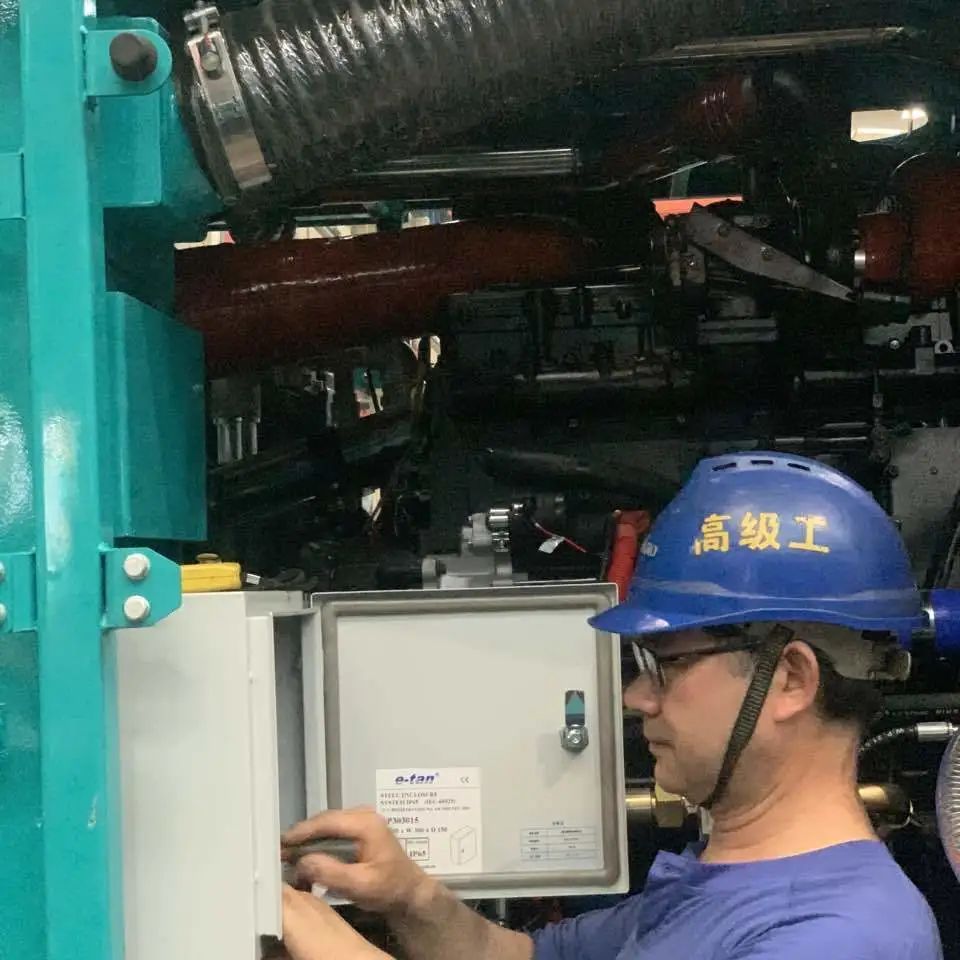 将斗争举行究竟！致敬龙8头号玩家劳动者