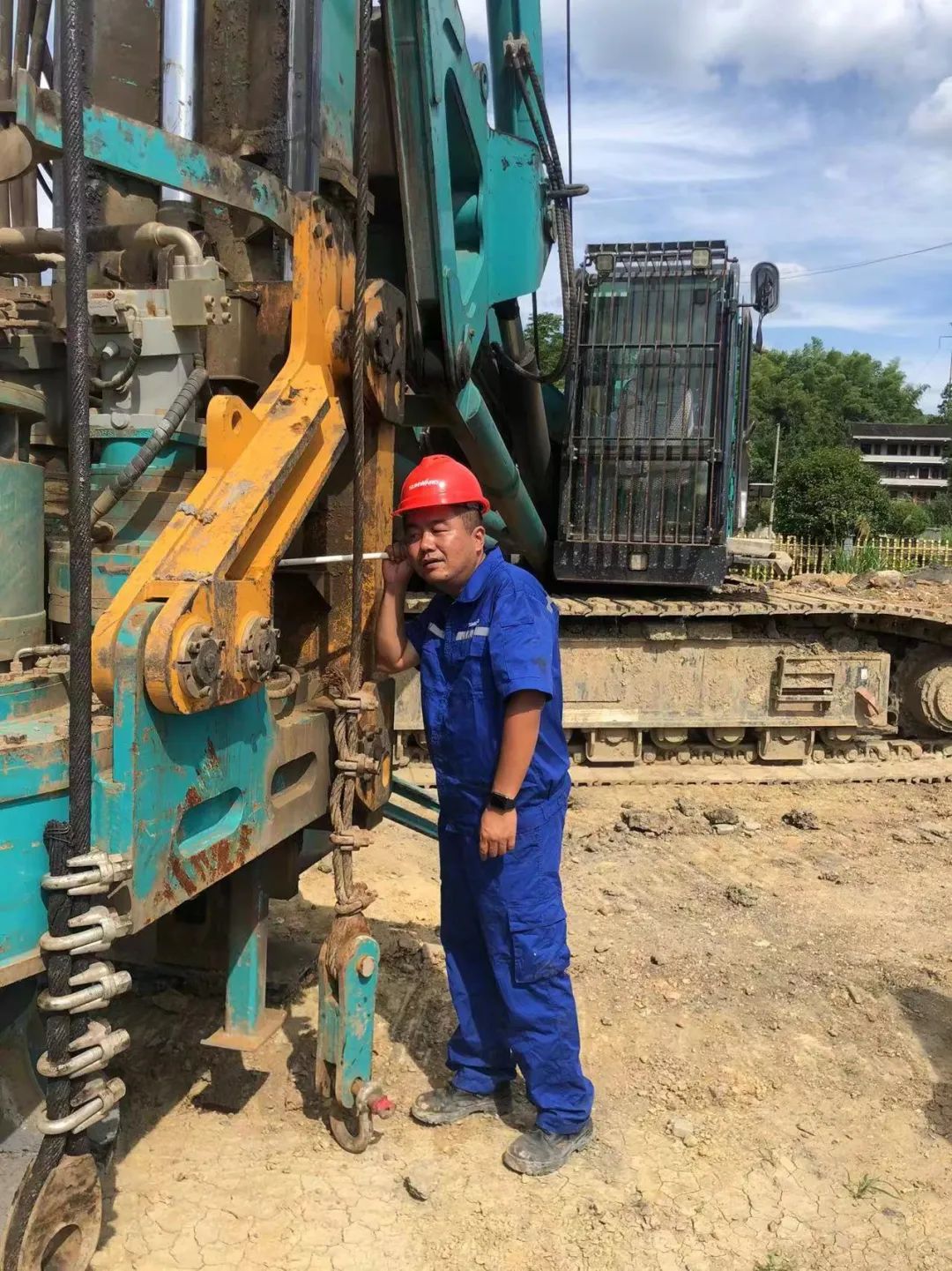 图集 | 战高温，，，，，，，迎“烤”验！龙8头号玩家人在行动