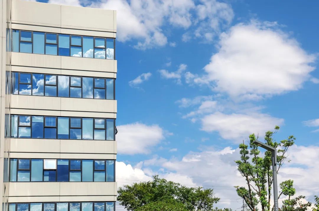 攻击百万大奖！龙8头号玩家智能入围2022中国设计智造大奖总决赛