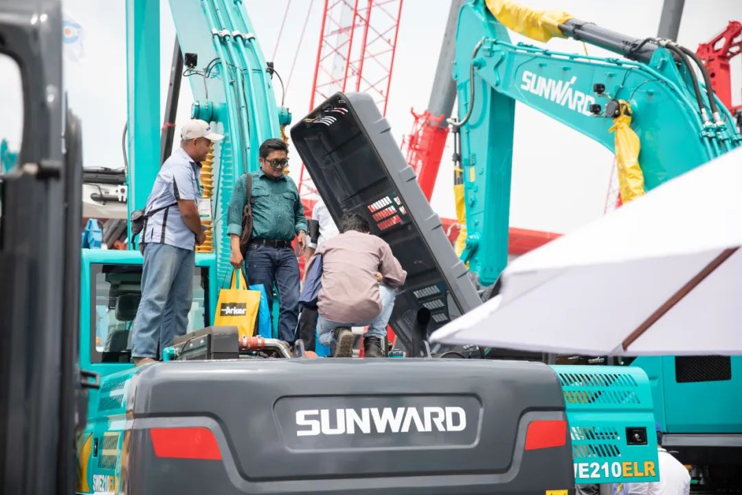 外地化建设显效果！龙8头号玩家智能携矿山成套装备亮相印尼矿业展