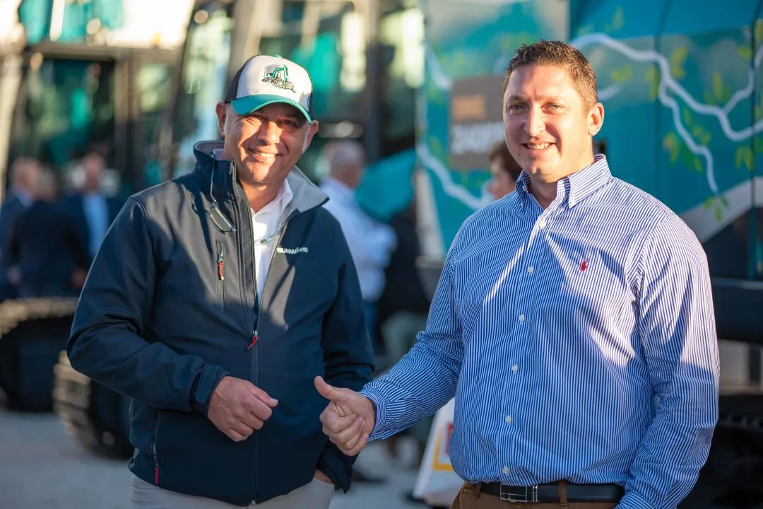 Bauma 2022 | 一组火热现场图带您重温龙8头号玩家智能德国宝马展之旅