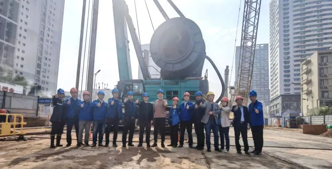 首战创佳绩！龙8头号玩家智能双轮铣槽机助建长沙地铁7号线