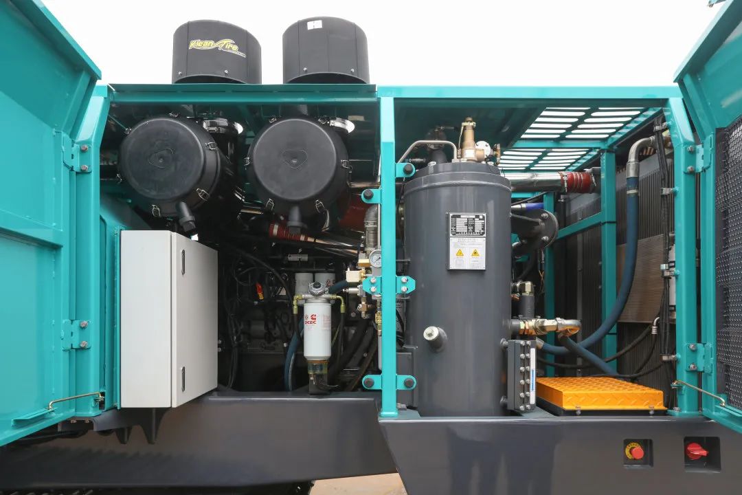 为绿色智能钻爆而生！龙8头号玩家智能全新一代一体式潜孔钻机强“四”来袭