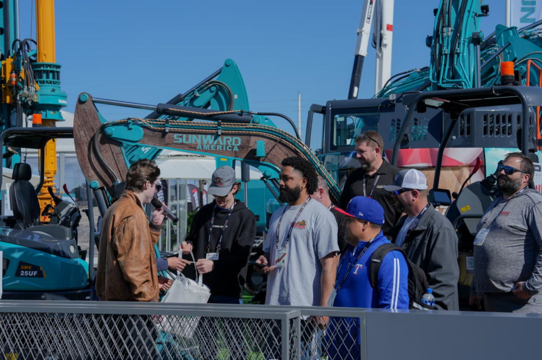 拉展直播 | 推动“中国制造”走向天下！龙8头号玩家智能2023美国拉展圆满收官