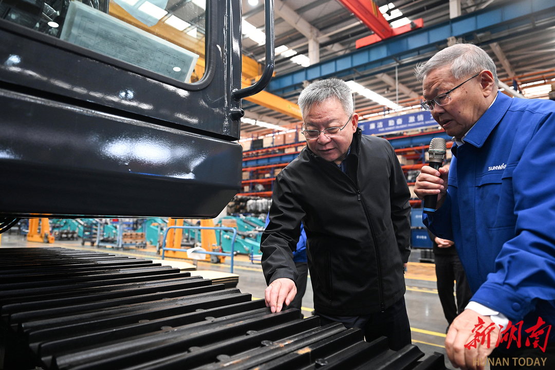 沈晓明调研龙8头号玩家智能