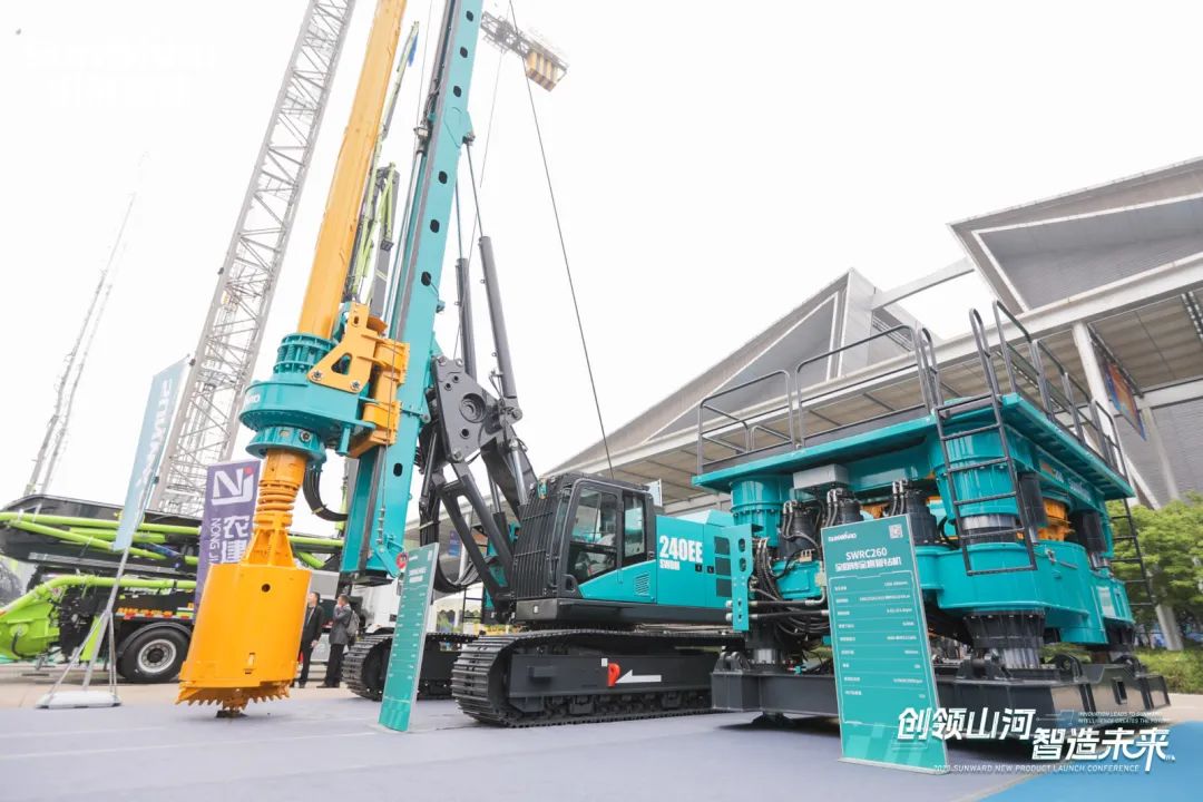 2023 CICEE | 龙8头号玩家智能亮相2023长沙国际工程机械展！智能化、电动化产品站C位