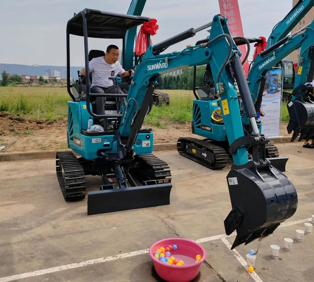 圆满落幕！“龙8头号玩家智能杯”宝鸡市第三届工程机械操作手艺竞赛精彩一直