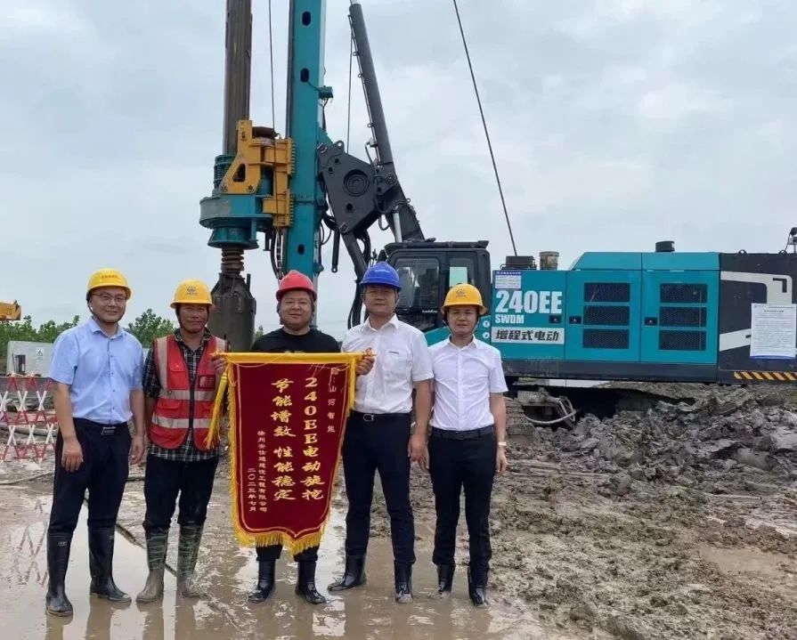 “零故障”“低能耗”！龙8头号玩家智能增程式电动旋挖钻机惊艳首秀