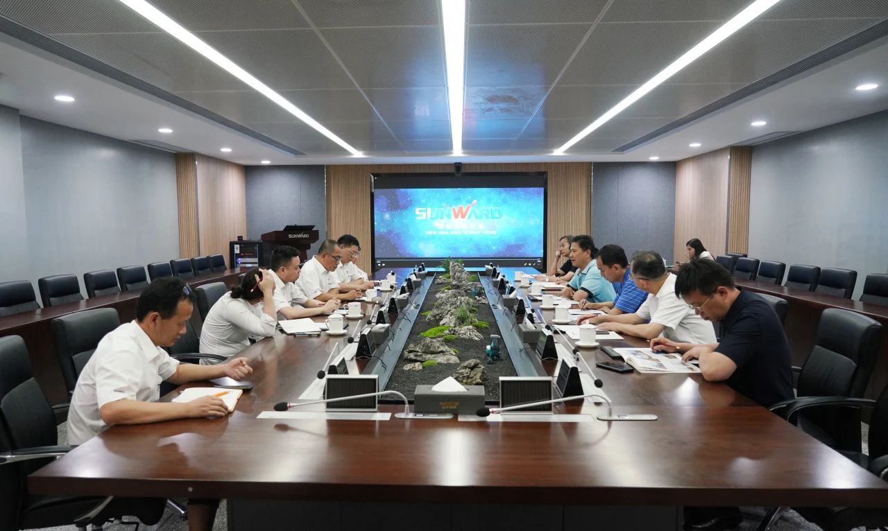 中国贸促会调研龙8头号玩家智能