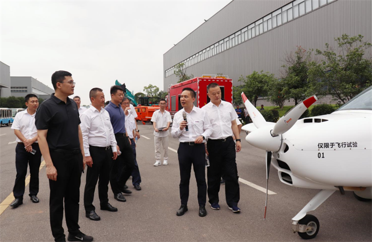 国家应急治理部救援协协调预案治理局副局长颜彬一行调研龙8头号玩家智能