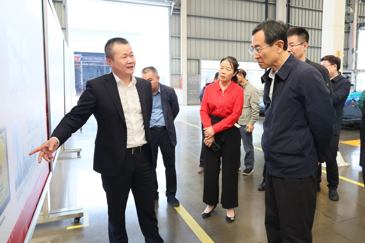 北京市政协副主席林抚生调研龙8头号玩家智能