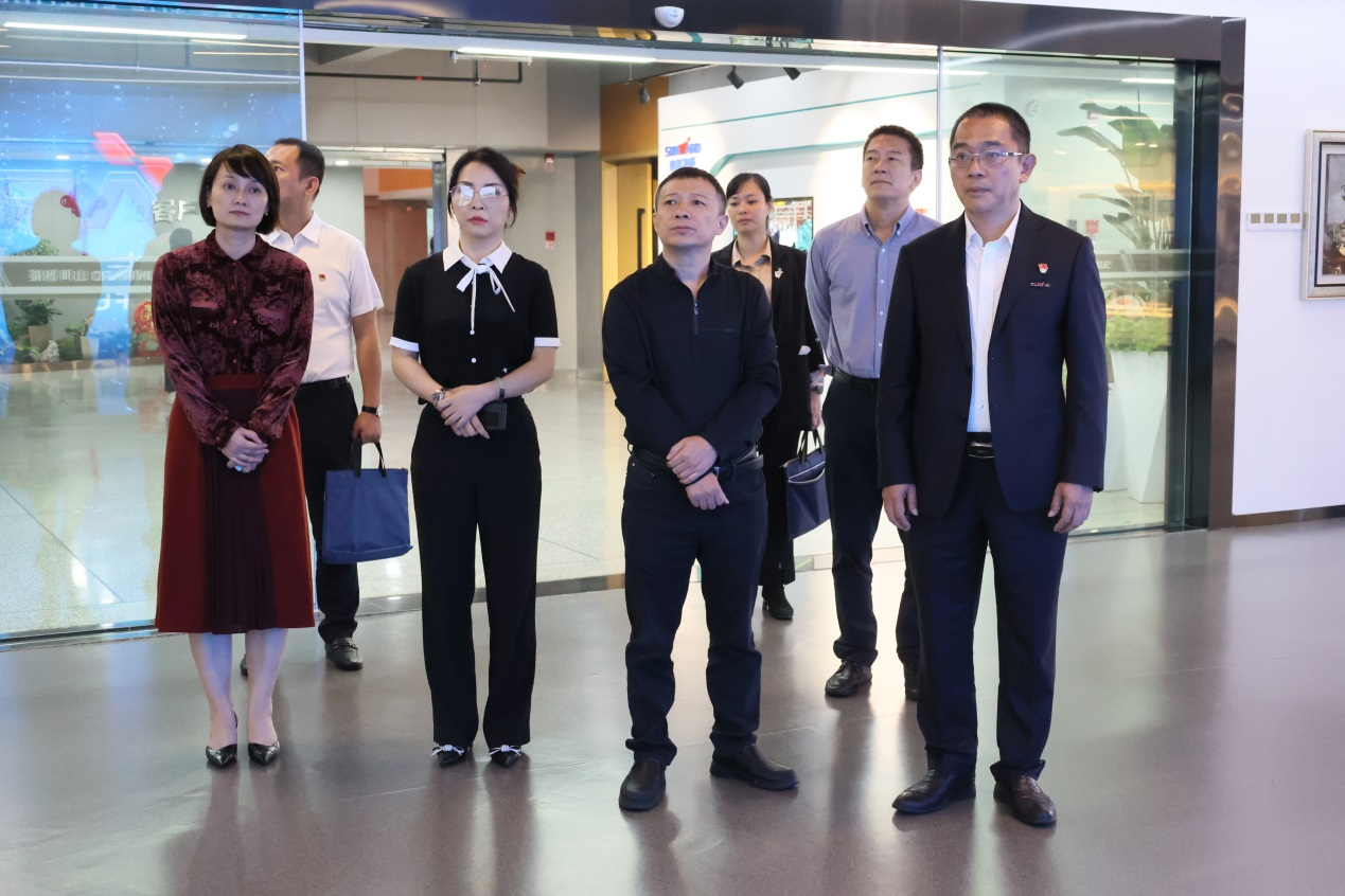 国家税务总局征管和科技生长司调研龙8头号玩家智能