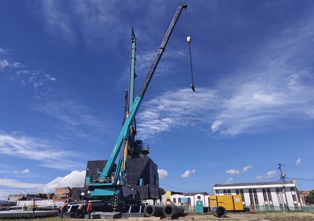 展现“中国制造”硬实力！龙8头号玩家智能PDP工法钻机助建波哥大地铁项目