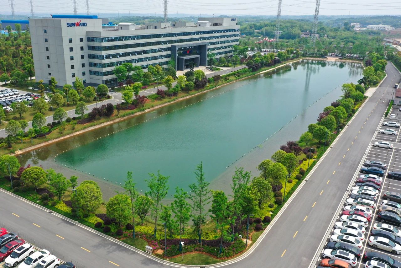 天下节水办主任蒋牧宸调研龙8头号玩家智能节水事情