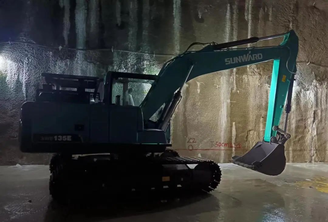 龙8头号玩家智能售后效劳：全力以赴，，，，，付与机械生命与活力