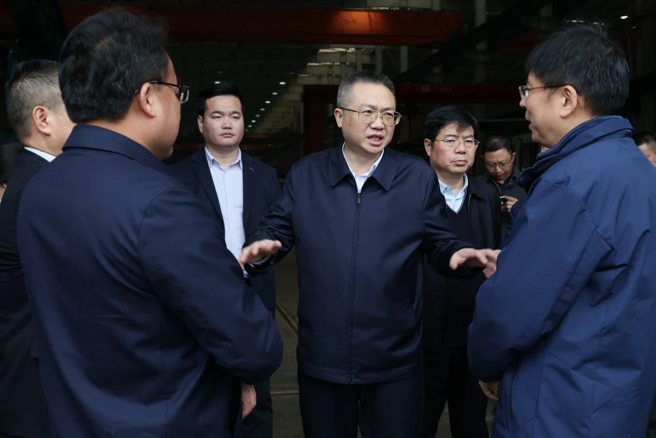 长沙市人民政府副市长康镇麟调研龙8头号玩家智能