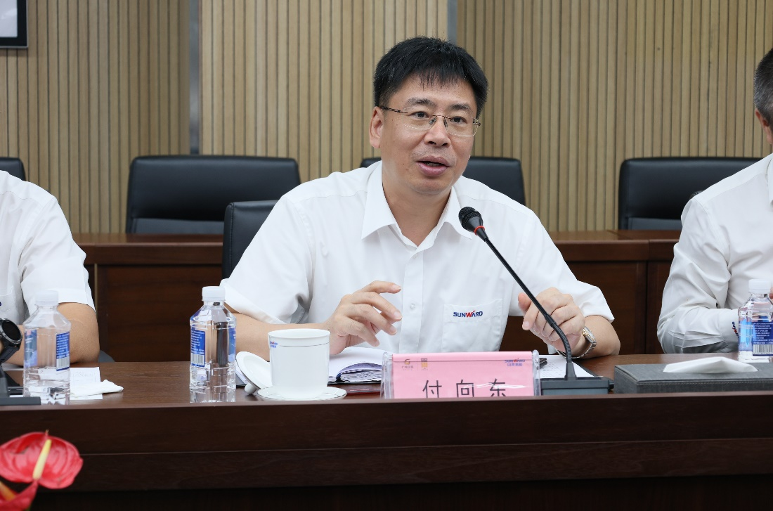 龙8头号玩家智能与易普力签署框架相助协议