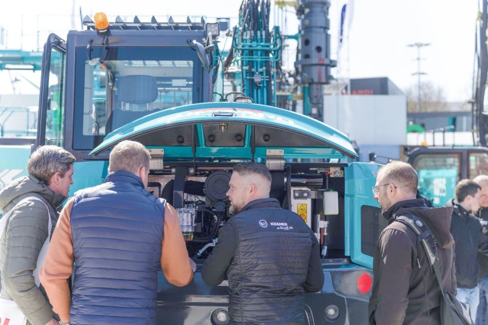 Bauma 2025 | 聚焦2025德国宝马展，，，，，，，探索龙8头号玩家智能的立异装备与可一连解决计划