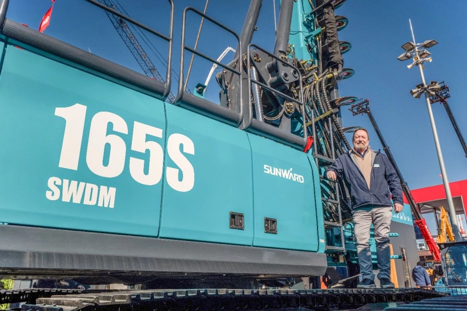 Bauma 2025 | 聚焦2025德国宝马展，，，，，，，探索龙8头号玩家智能的立异装备与可一连解决计划