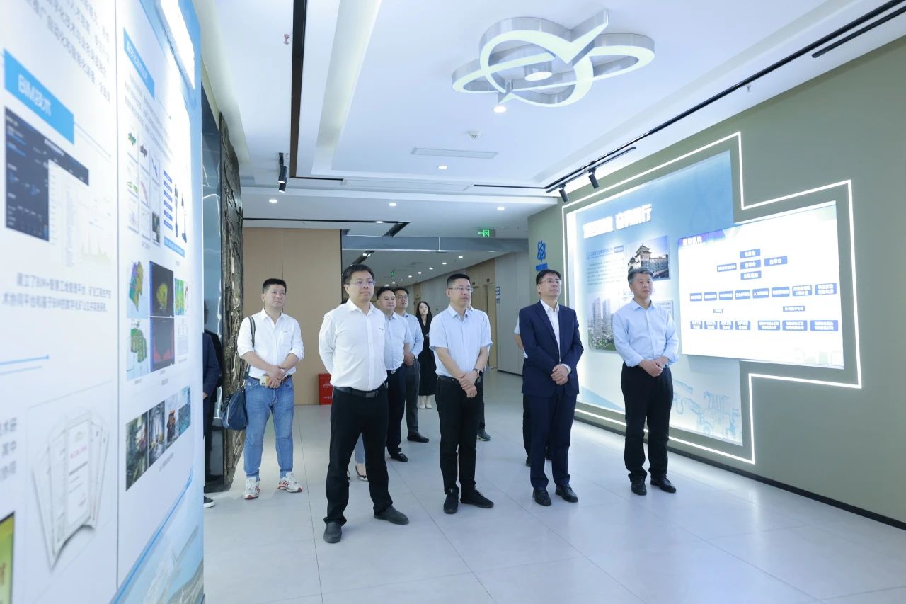 龙8头号玩家智能与中核二十五深化相助，，，，，，，共探矿山智能化与外洋市场新机缘