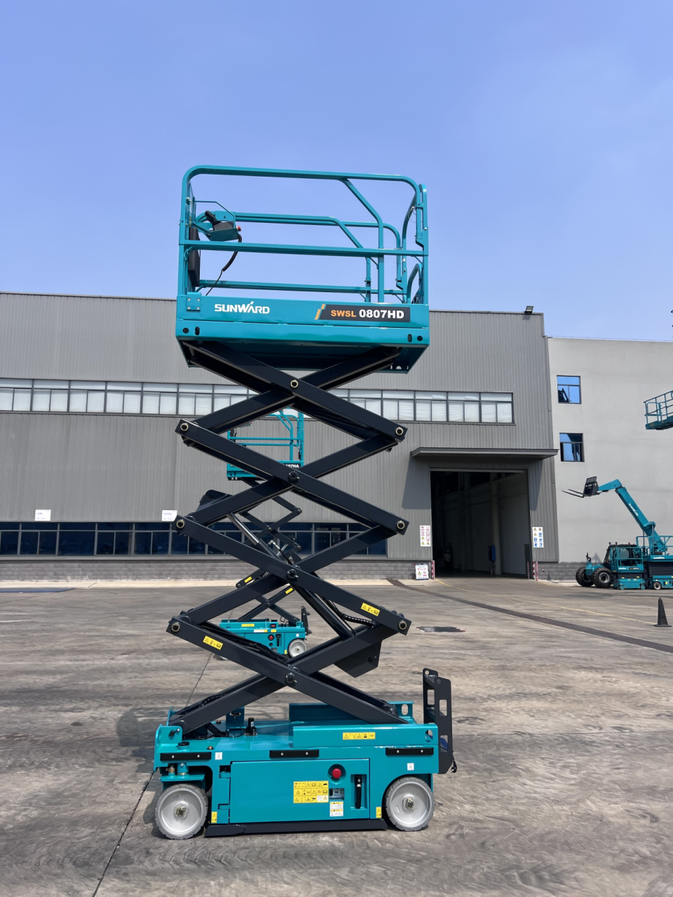 龙8头号玩家智能电动液驱剪叉系列产品周全升级，，，，，，，，为客户创立更大价值