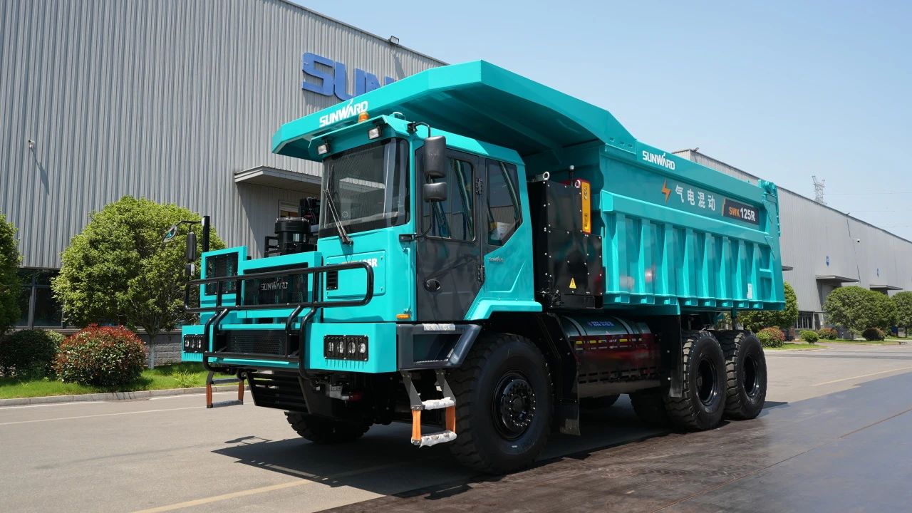 2025 CICEE | 龙8头号玩家矿岩两款重磅新品亮相2025长沙展