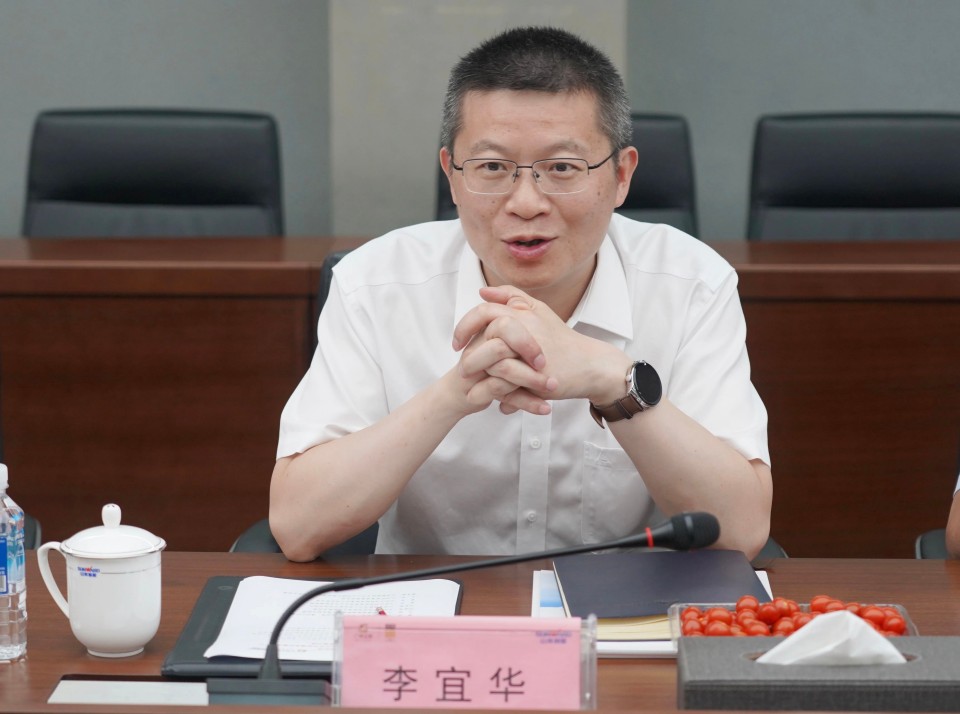 深化协同，，，，，，同营生长！中铝国际董事长李宜华、长沙有色院董事长谭荣和到访龙8头号玩家智能