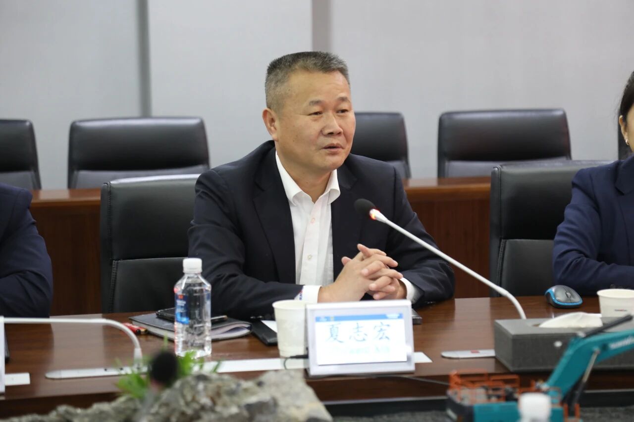 法巴租赁集团到访龙8头号玩家智能，，，，，，，，共拓相助新篇章